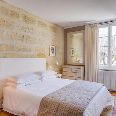 בית נופש Demeure De La Combe *