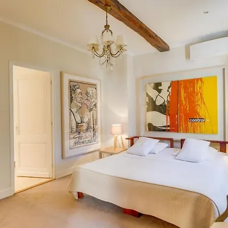 Demeure De La Combe בית נופש סנט-אמיליון