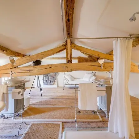 Demeure De La Combe בית נופש