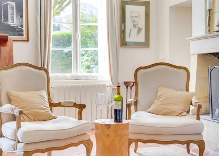 Demeure De La Combe *