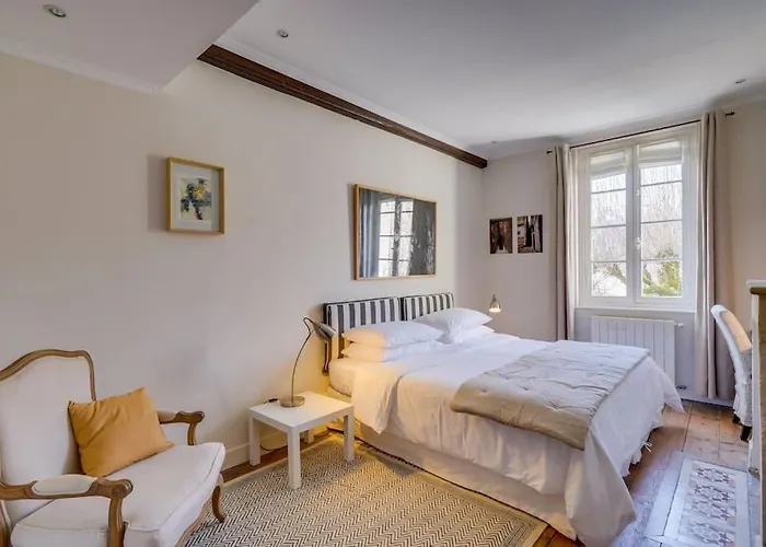 Demeure De La Combe 펜션