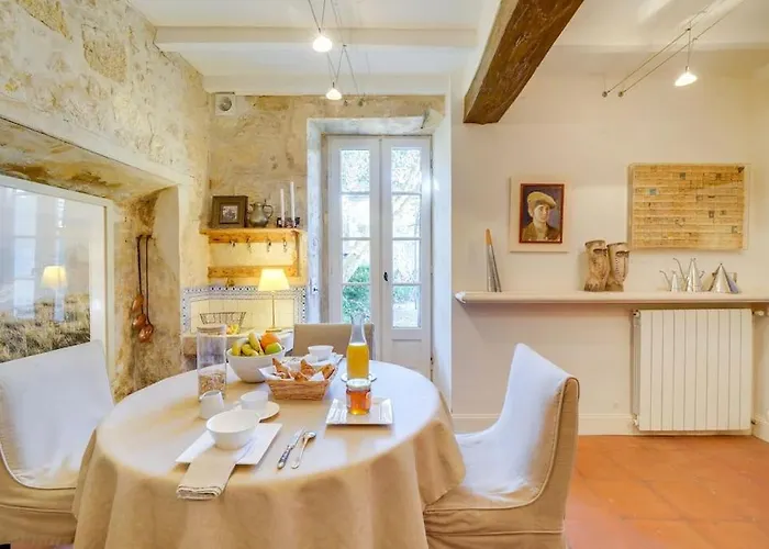 Demeure De La Combe 펜션 생테밀리옹